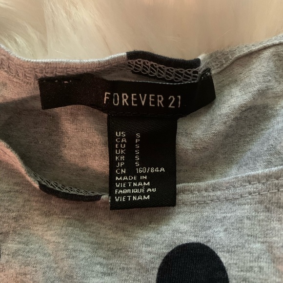 FOREVER 21 GRAY POLKA DOT CROP TOP - Picture 3 of 4